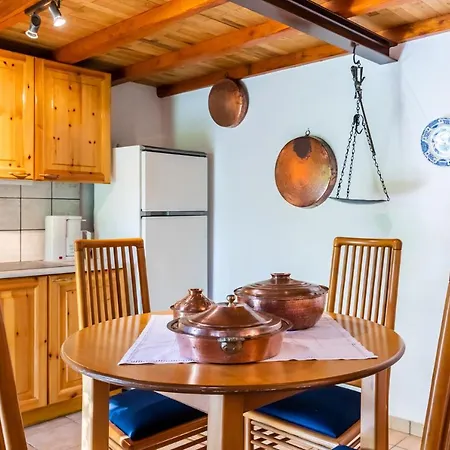 Διαμέρισμα Damaskino *