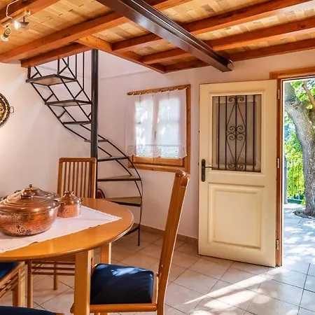 Apartment Damaskino Panormos (Skopelos)